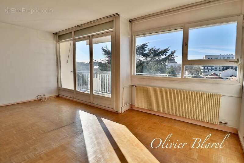 Appartement à RUEIL-MALMAISON