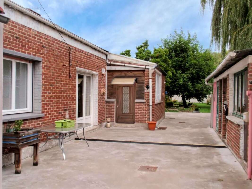 Maison à OIGNIES