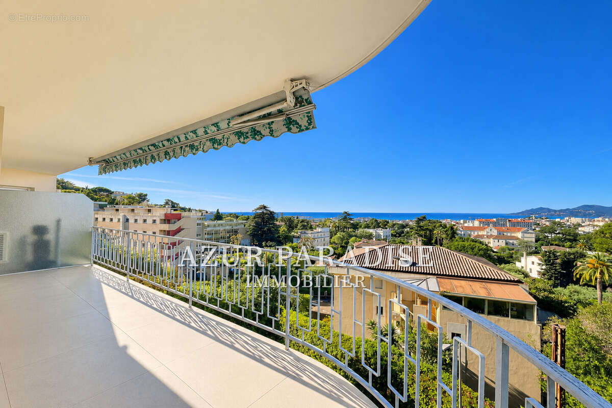 Appartement à CANNES
