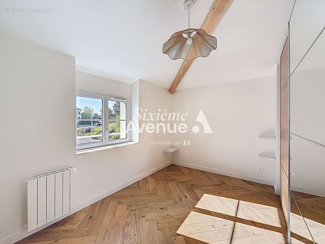 Appartement à JONAGE