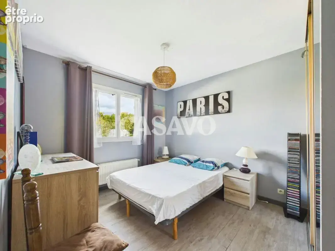 Vente Maison 5 pièces de 130m² - 33160 Saint-Médard-en-Jalles - photo 9
