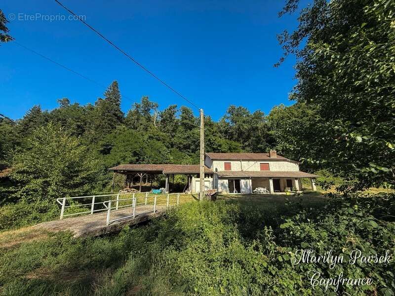 Propriété de charme avec 3,5 hectares – Ancien moulin rénové – Secteur Sermentizon - photo 3