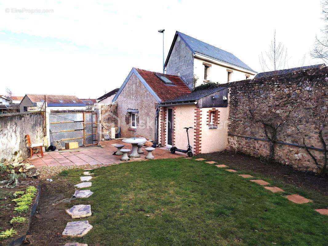 Maison à CHATEAU-LA-VALLIERE