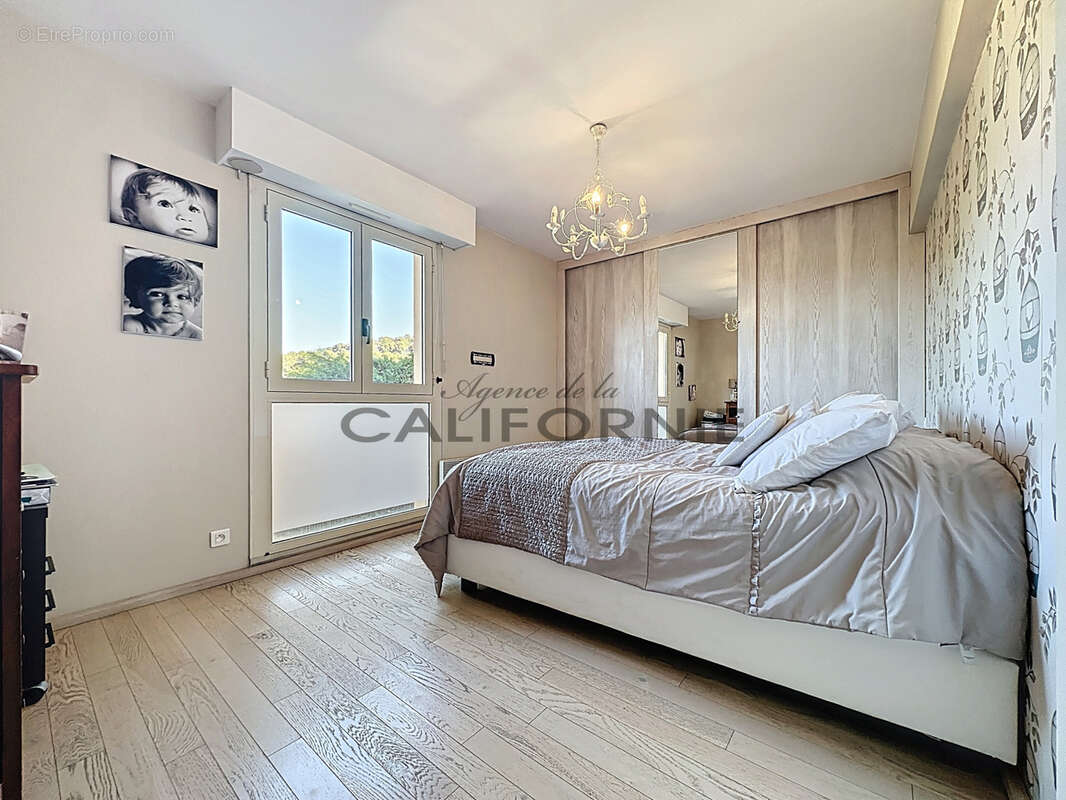 Appartement à LE CANNET