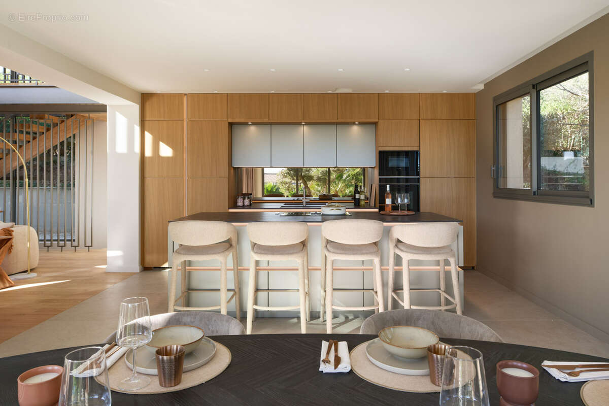 Maison à SAINT-RAPHAEL