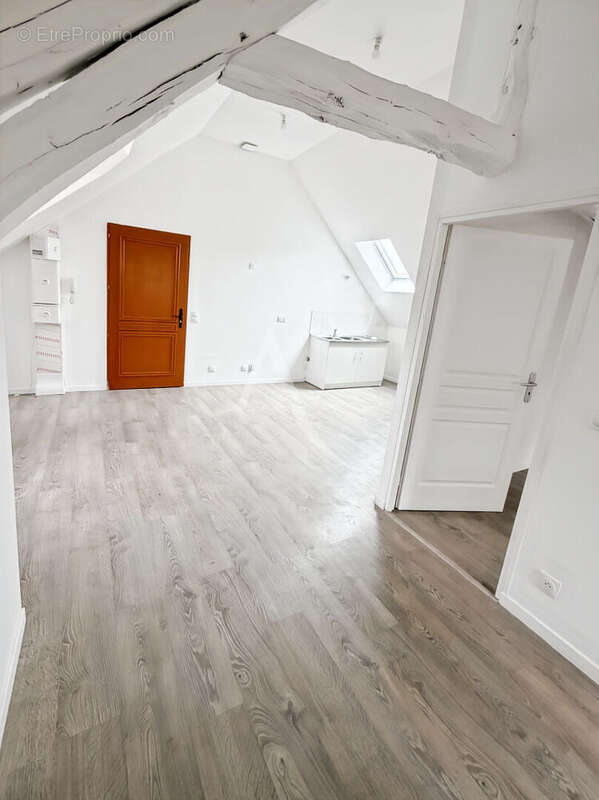 Appartement à COURDIMANCHE