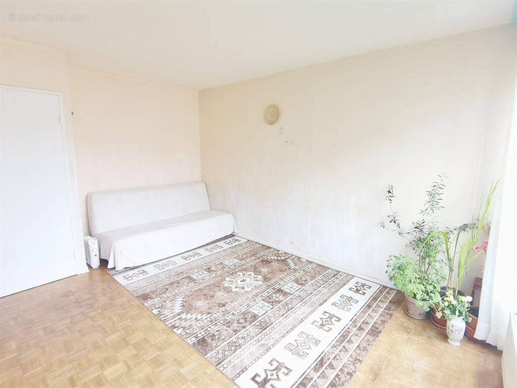 Appartement à PARIS-19E