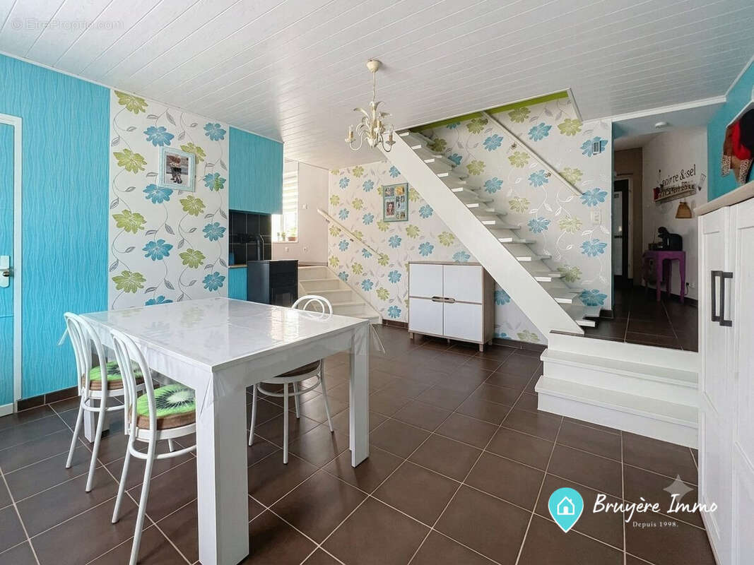 Maison 76 m² à Berlaimont  - photo 2