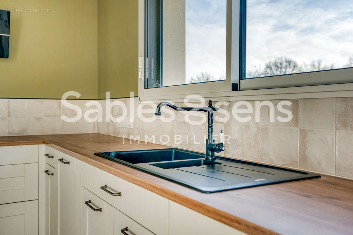 Maison à SAINTE-FOY