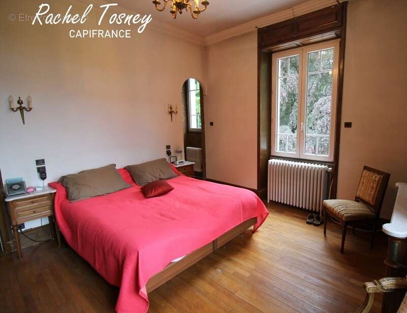 Maison à FOUGEROLLES