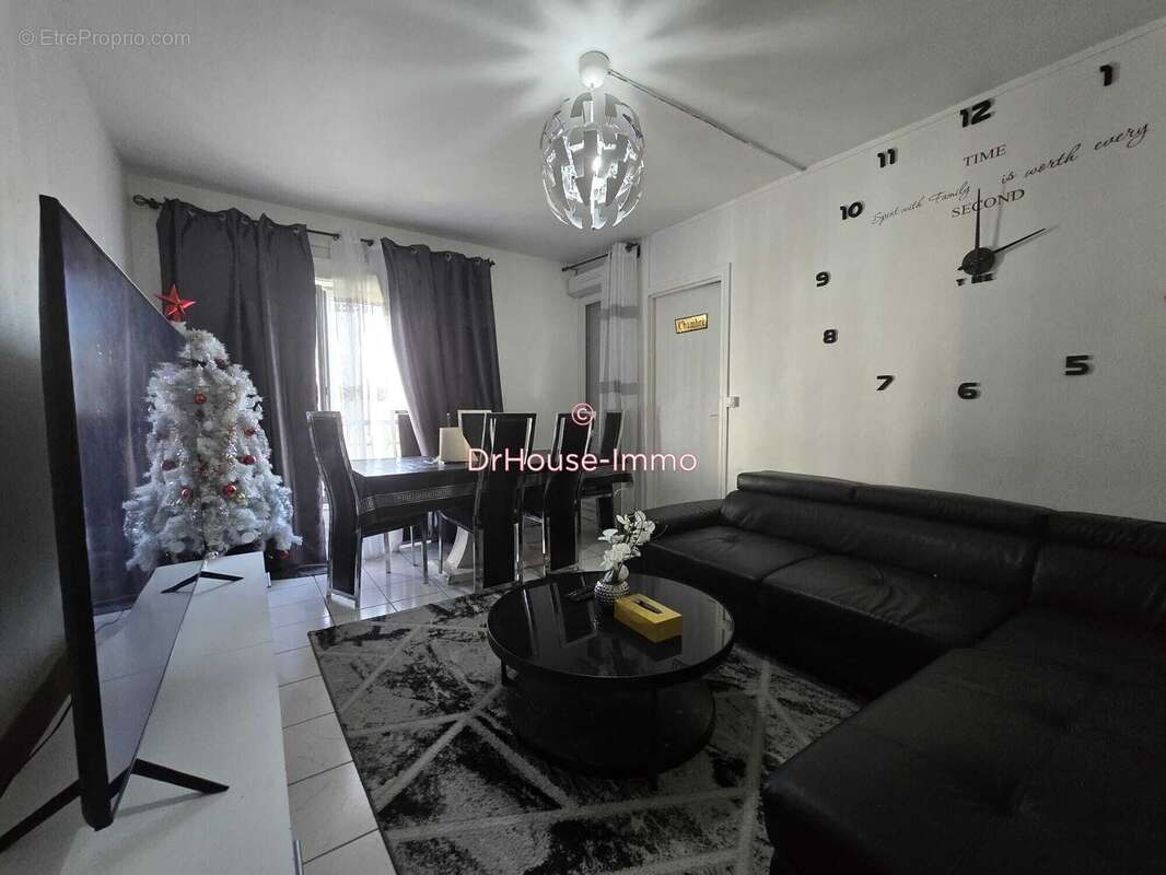 Appartement 55 m² à Aulnay-Sous-Bois  - photo 20