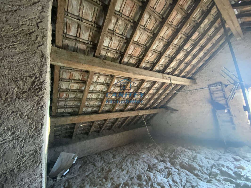 Appartement à MELISEY