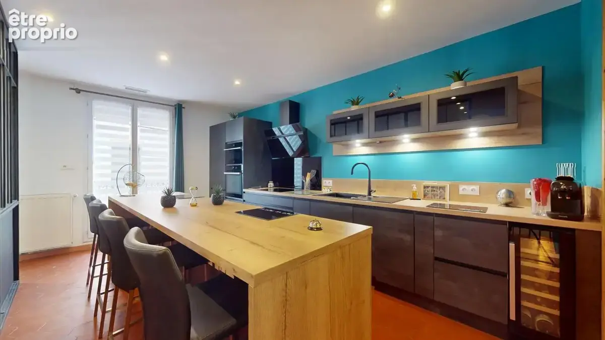 Maison 7 pièces 218 m² à vendre à Saint-Laurent-De-La-Salanque (66250) - photo 2