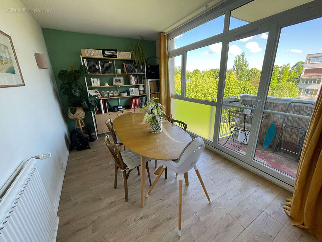 Appartement à MAISONS-LAFFITTE