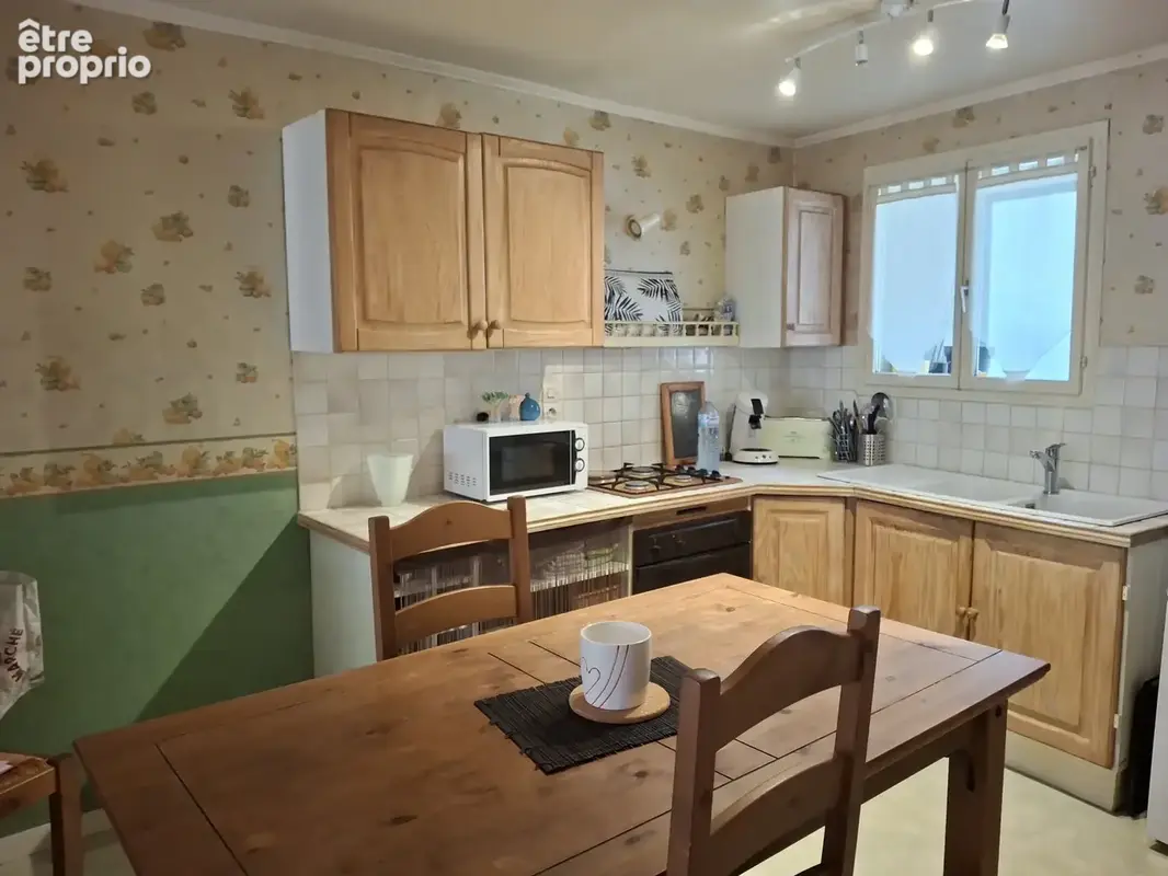 Special investisseur : appartement et garage bourgueil centre avec locataire. - photo 10