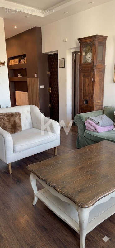 Appartement à MARSEILLE-2E