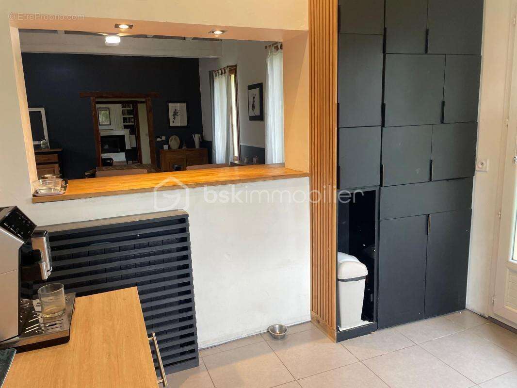 Maison à SAINT-DENIS-DE-PILE