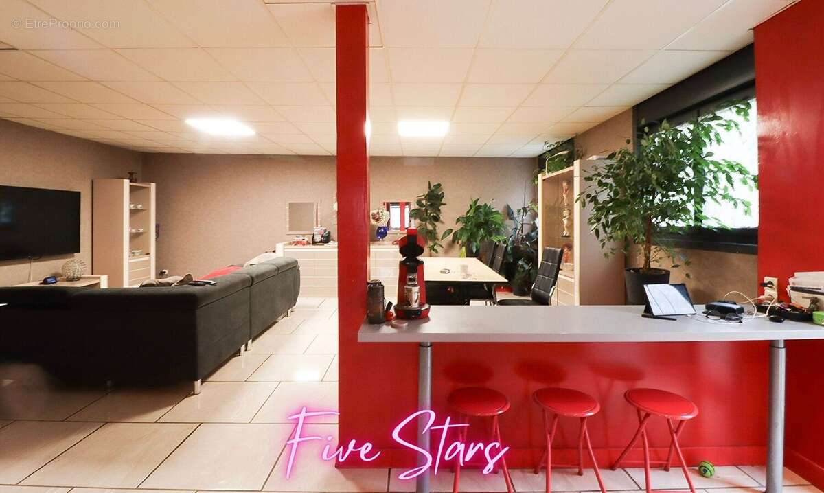 Commerce à DOMMARY-BARONCOURT