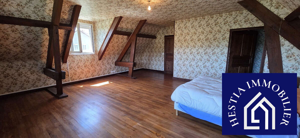 Maison 210 m² à Saint-Remy  - photo 8