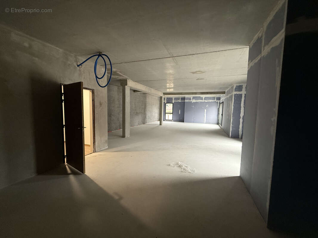 Commerce à SANARY-SUR-MER