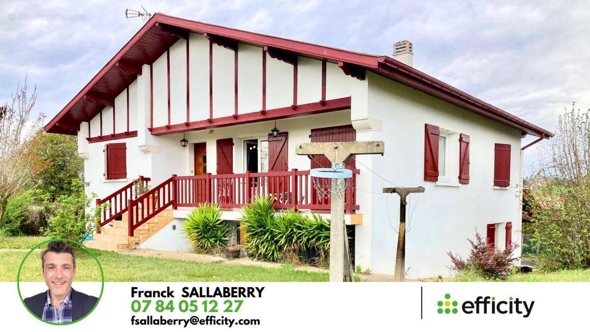 Maison à USTARITZ