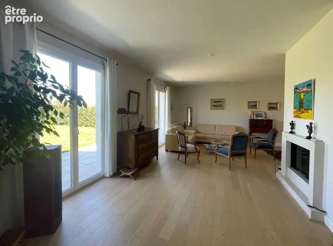 Maison 6 pièces 188 m² à vendre à Saint-Doulchard (18230) - photo 96