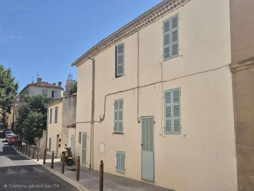 Appartement 112 m² à Ceyreste  - photo 1