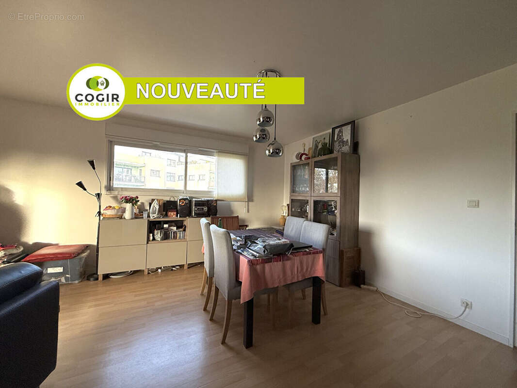 Appartement à LE RHEU