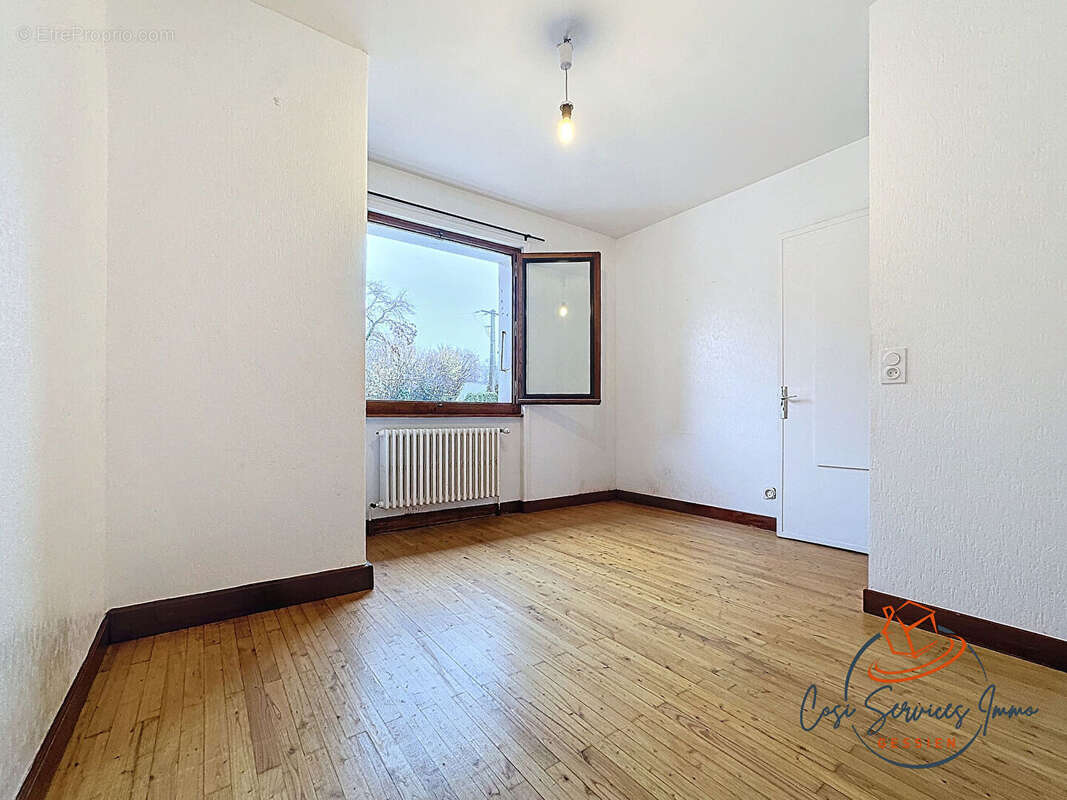 Vente maison de plain pied sur sous sol complet - photo 8