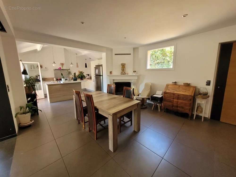 Maison à PEYMEINADE