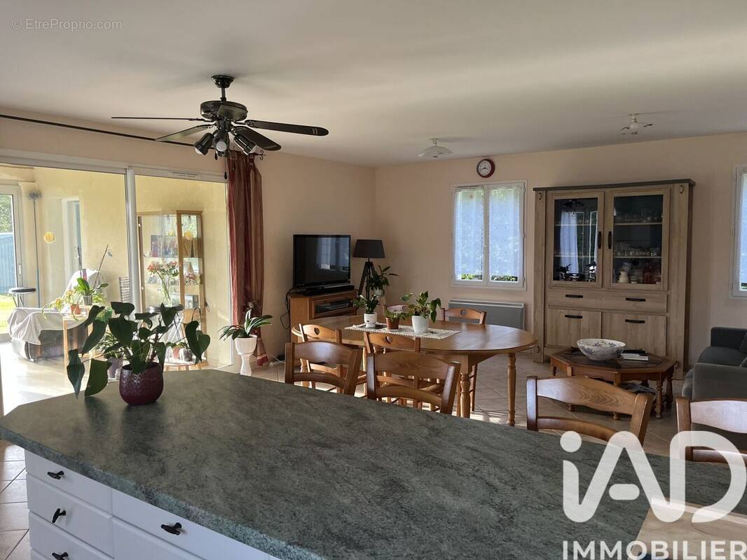 Photo 1 - Maison à SAUJON