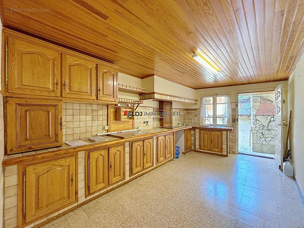 Maison 72 m² à Los Masos  - photo 4