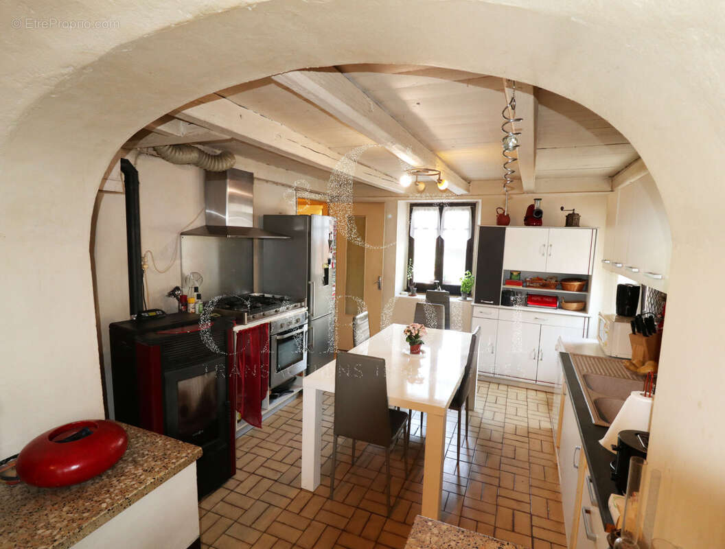 Maison à ALLONZIER-LA-CAILLE