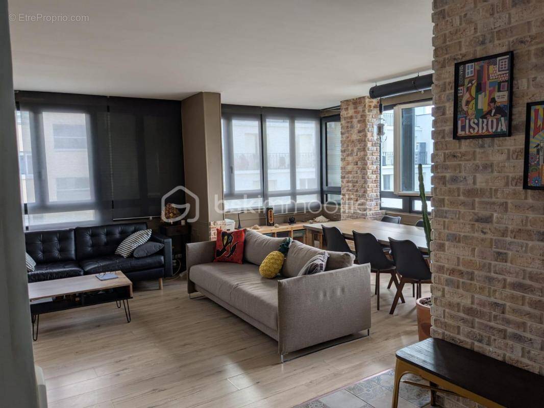 Appartement à PARIS-15E