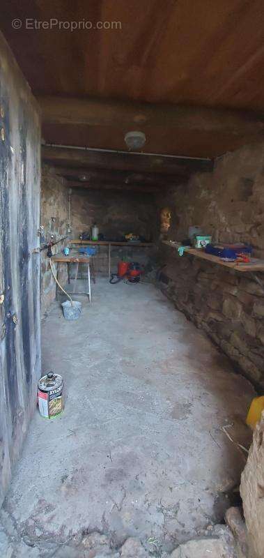 Maison à LABLACHERE