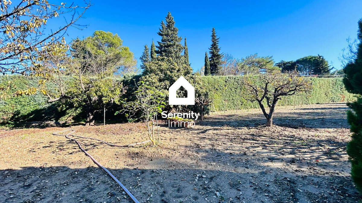 Terrain à BOUC-BEL-AIR