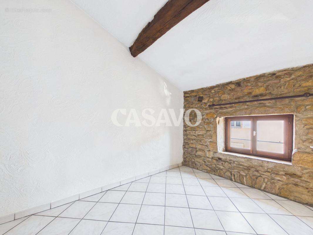 Appartement à LA VERPILLIERE