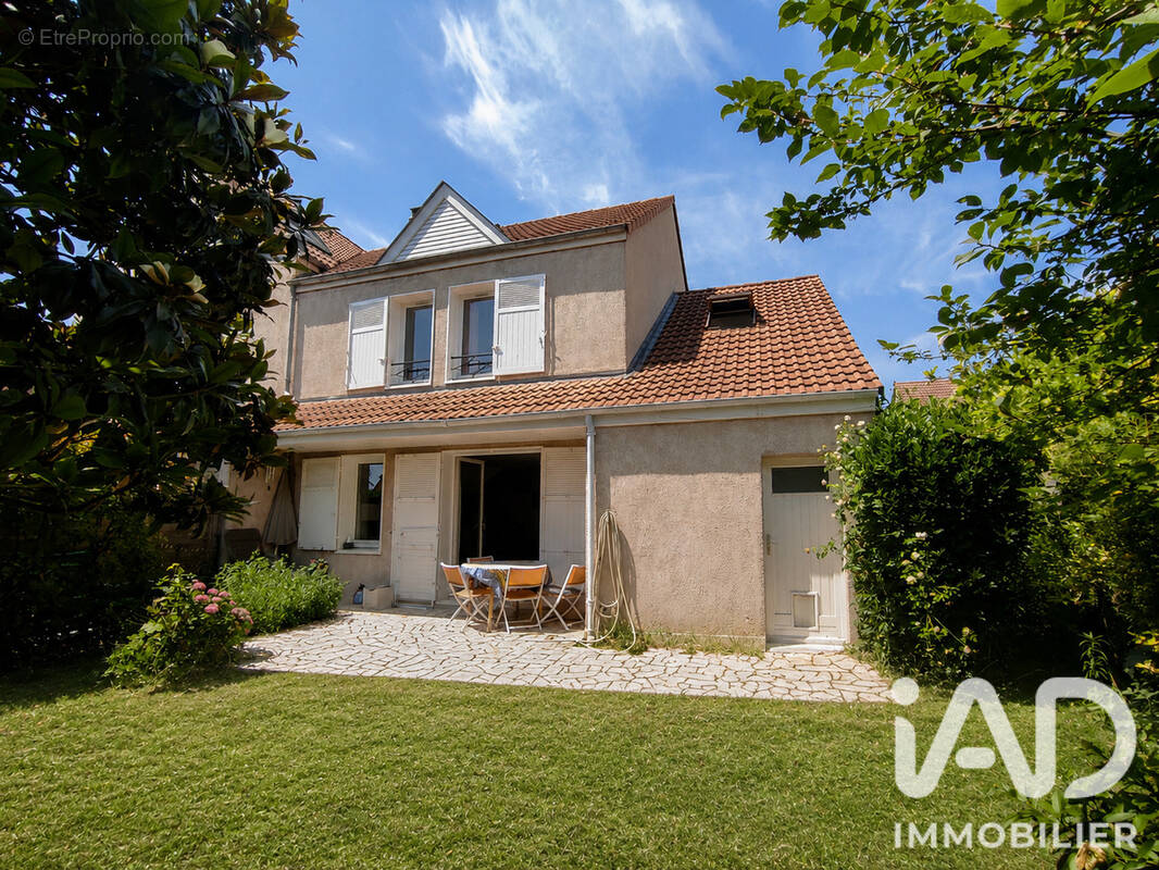 Photo 1 - Maison à MONTESSON