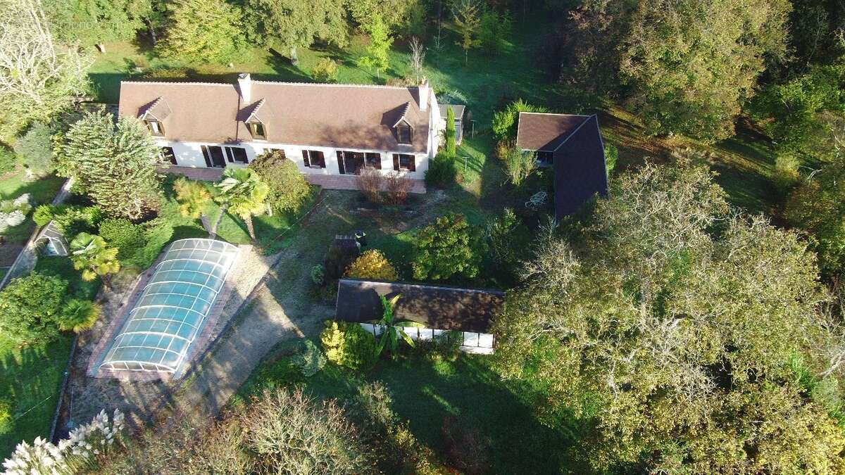 243 m² à Villefranche-Sur-Cher  - photo 109