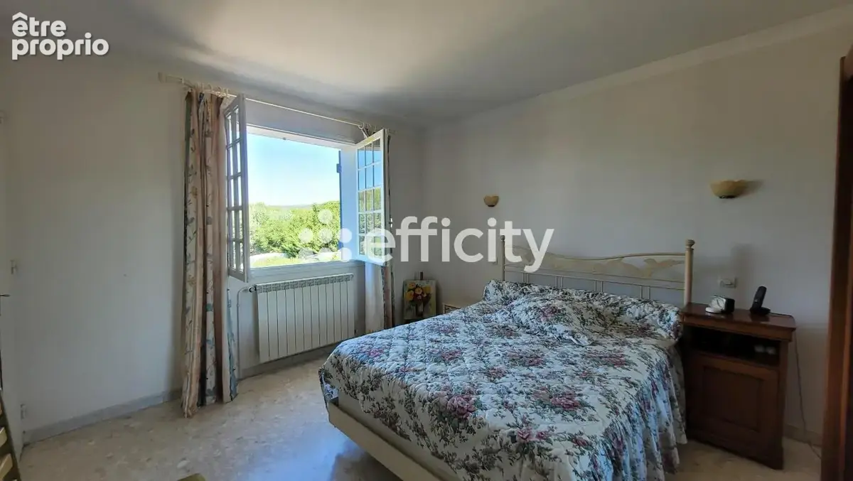 Maison 5 pièces 146 m² à vendre à Le Beausset (83330) - photo 10