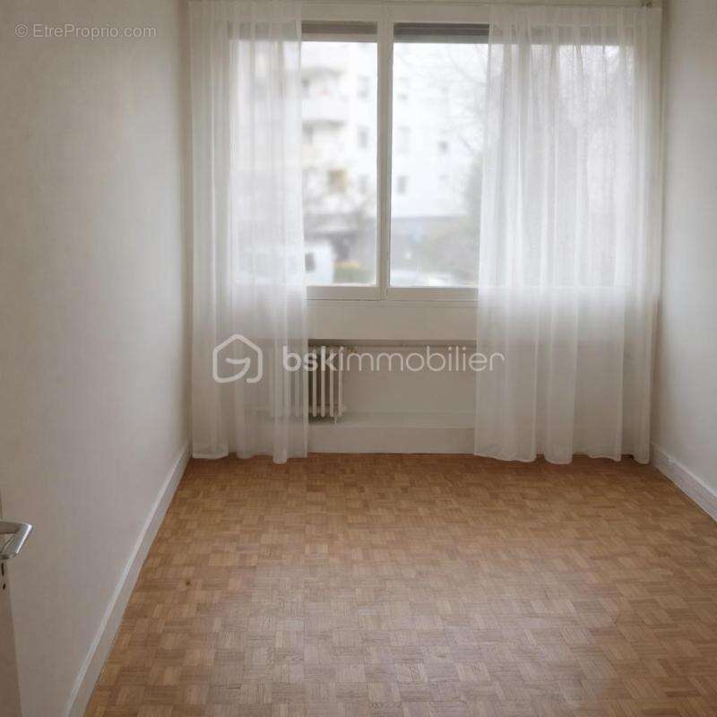 Appartement 5 pièces refait à neuf! - photo 6