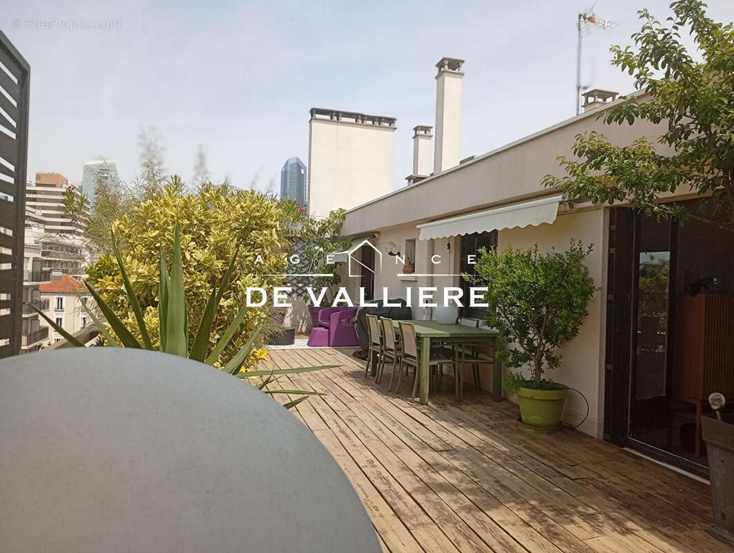 Puteaux -centre appartement  dernier etage   terrasses - photo 2