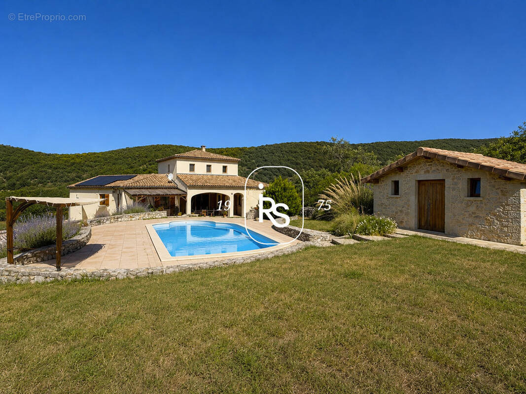 Maison à SAINT-MAURICE-D'IBIE