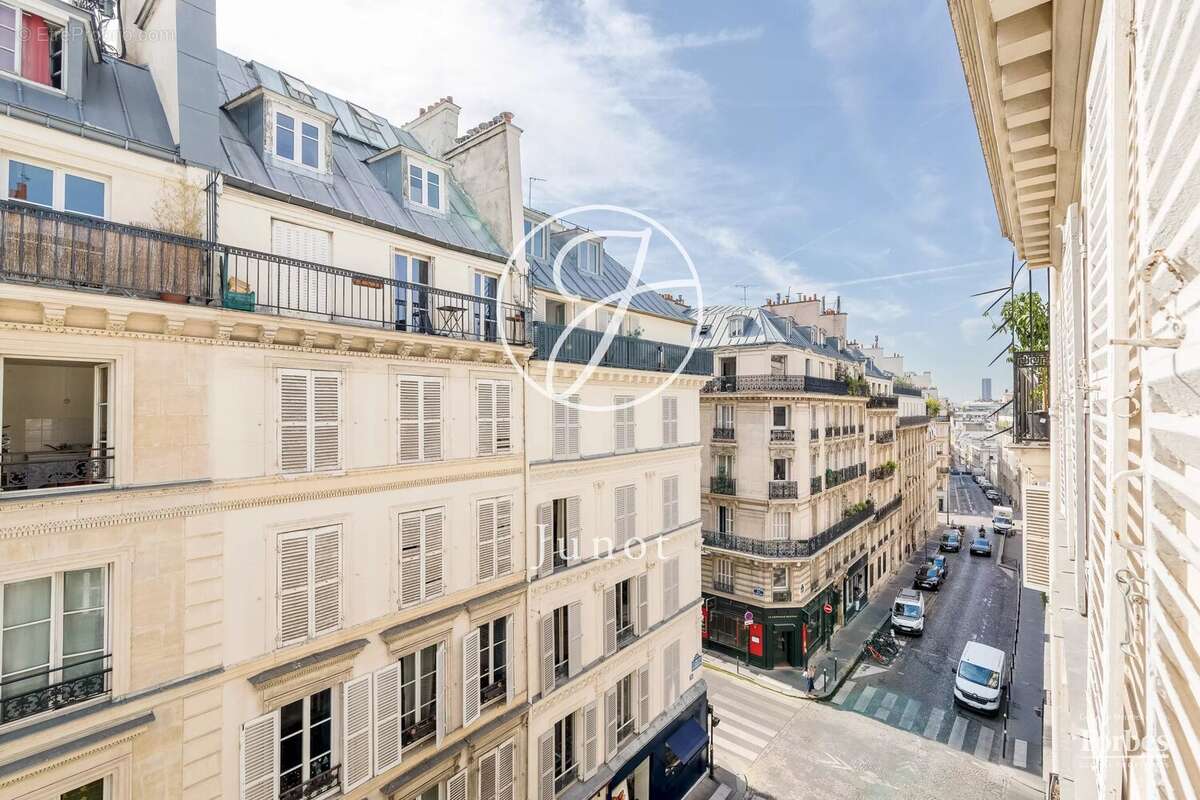 Paris 9e - SAINT-GEORGES - Appartement - 117,68m² Carrez - 6 pièces - Charme de l'ancien - photo 22