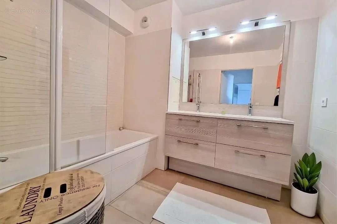 Appartement à CROISSY-SUR-SEINE