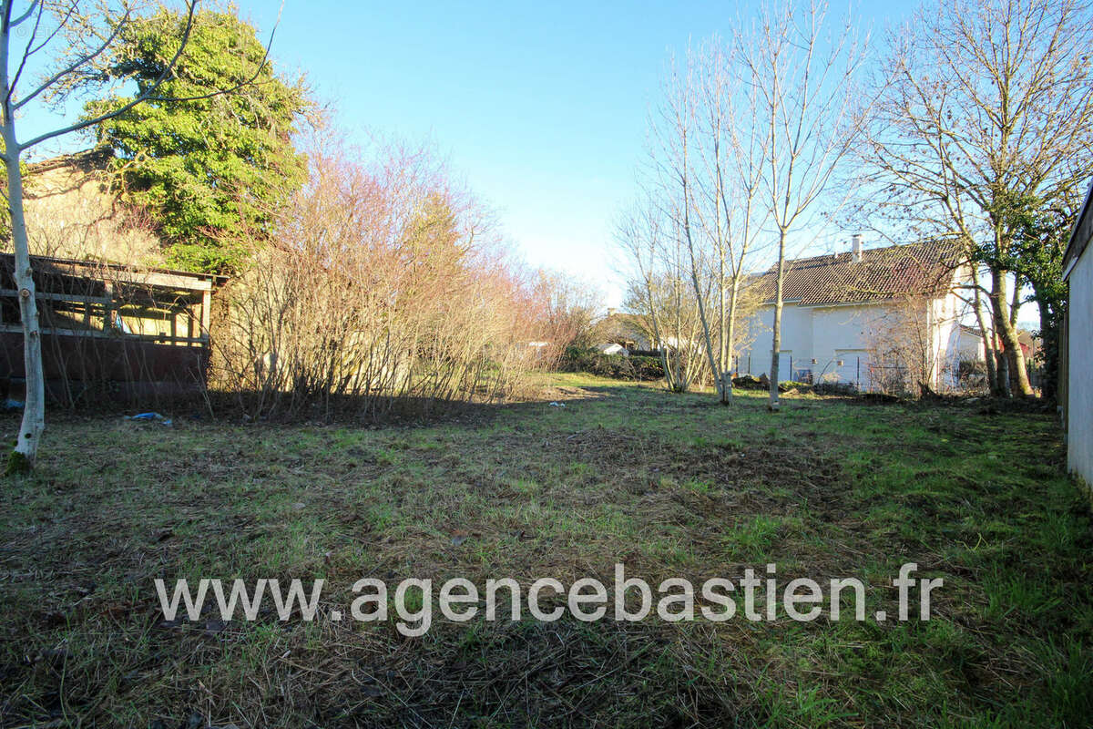 Vente - terrain plat de 565 m2 - versonnex - 370.000 € - photo 2
