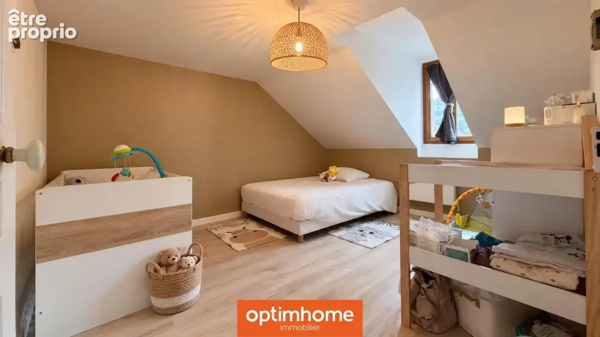 Maison mitoyenne en pierre – potentiel 2 logements – 4 chambres – jardin – petit garage - photo 7