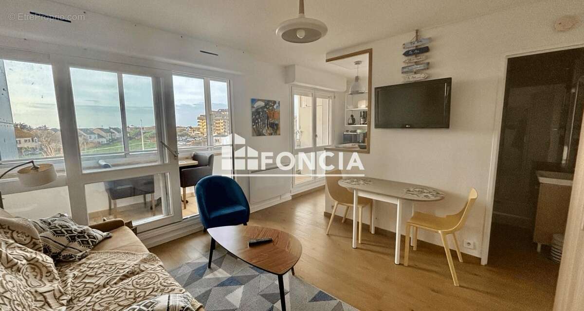Appartement à COURSEULLES-SUR-MER