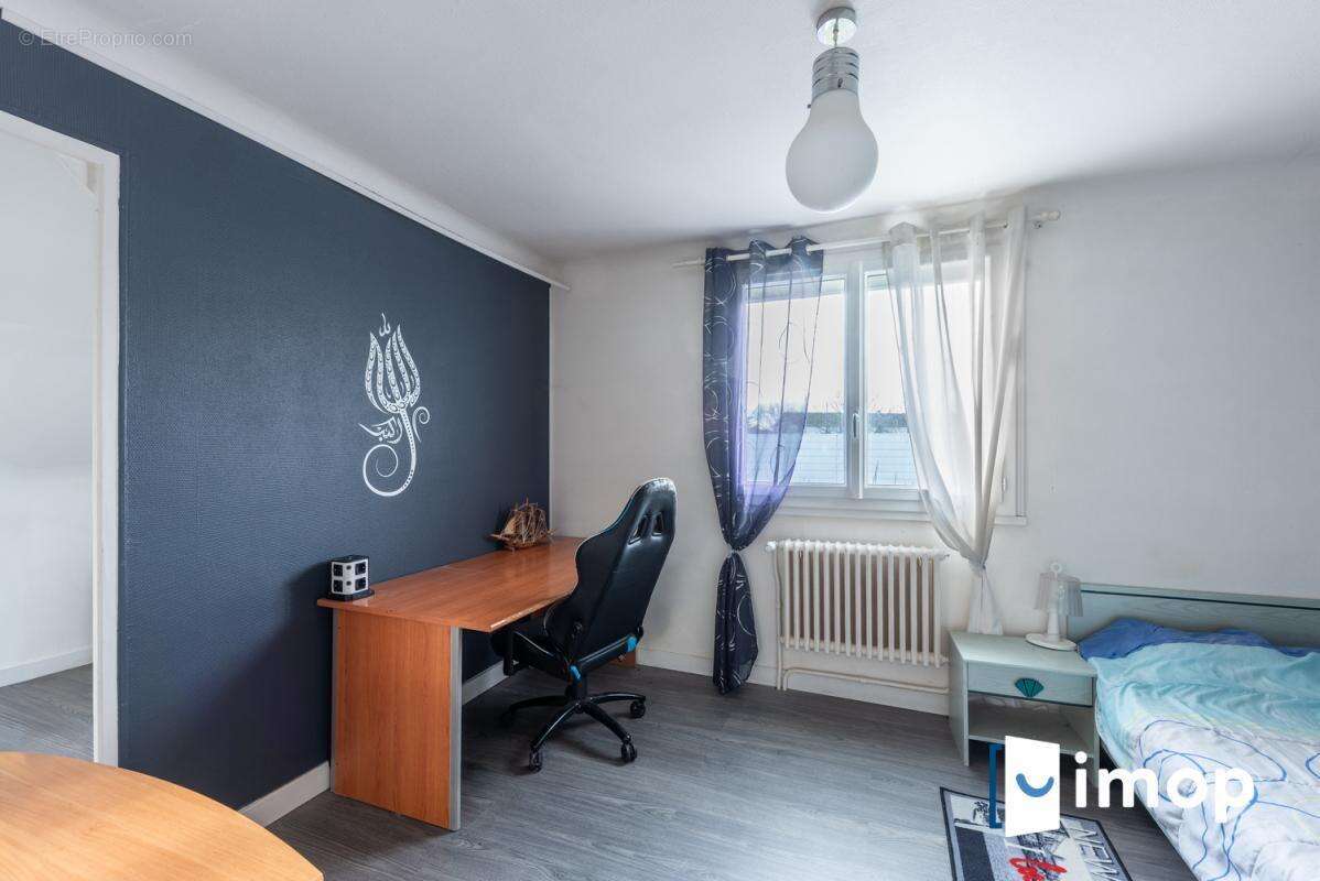 Maison à DAMMARIE-LES-LYS