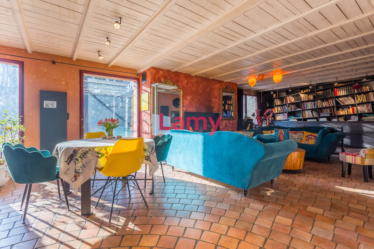 Maison à SAUVETERRE